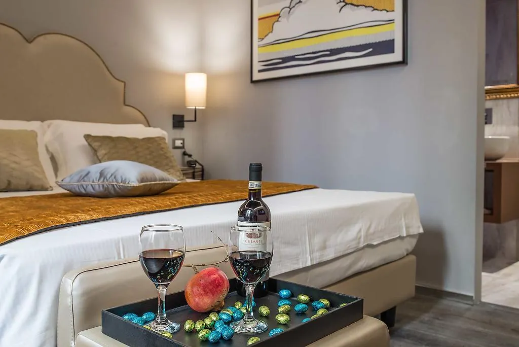 Colonna Suite Del Corso 3*, Rome Italy
