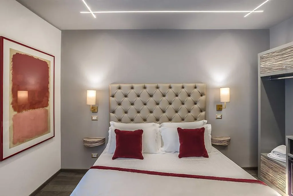 Colonna Suite Del Corso 3*, Rome